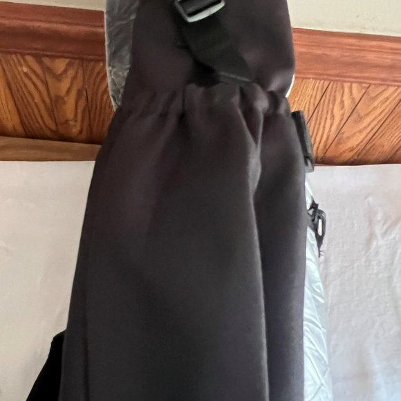 Marvel Avengers Infinity Wars Backpack - Picture 5 of 12